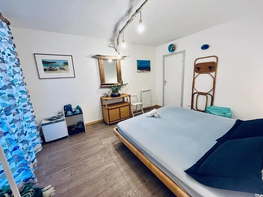 La Collina Sul Mare Bed & Breakfast Marina di Campo Italy